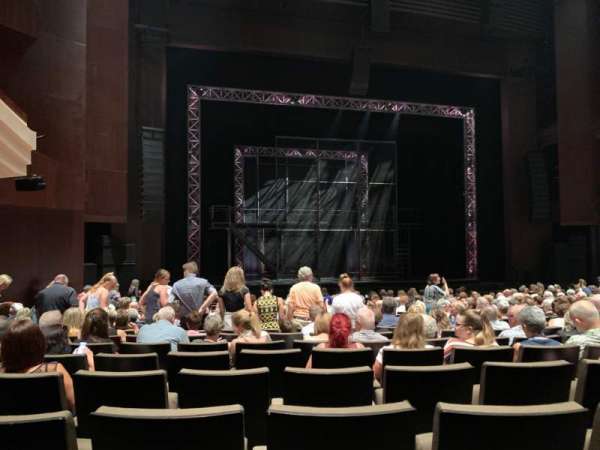 Lyric Theatre at QPAC, section: STALLS, row: M, seat: 16