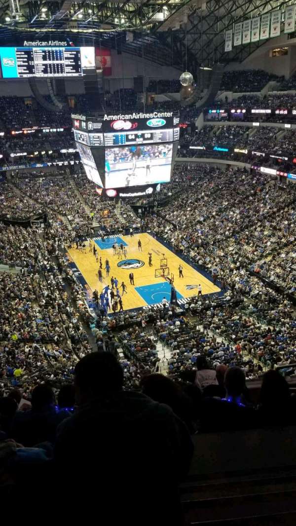 American Airlines Center, section: 320, row: H, seat: 4