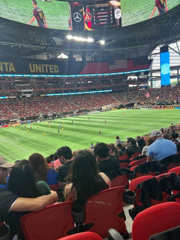 Mercedes-Benz Stadium, section: 114, row: 35, seat: 12
