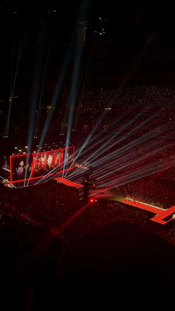 Photo by Megan6 at Lucas Oil Stadium