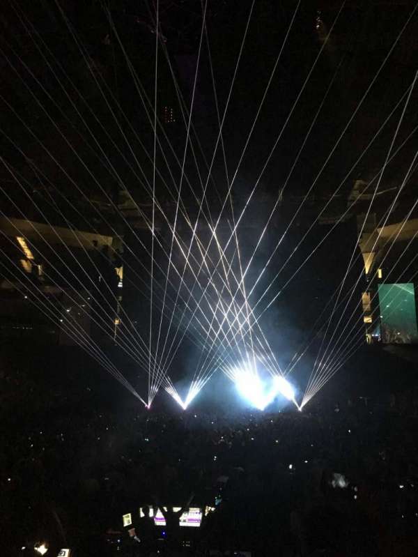 Golden 1 Center, section: 113, row: D, seat: 19