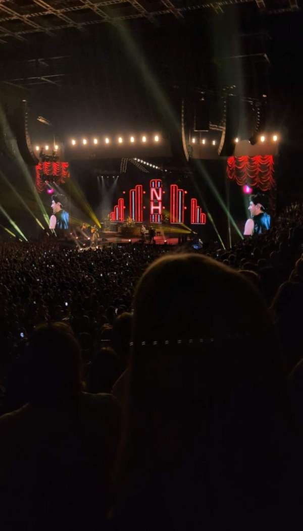 Rod Laver Arena, section: 17, row: L