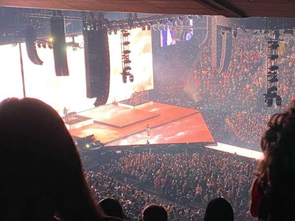 Madison Square Garden, section: 226, row: 16, seat: 18