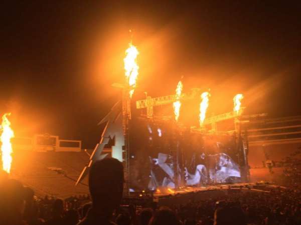 Rose Bowl, section: 4-H, row: 16, seat: 101-102