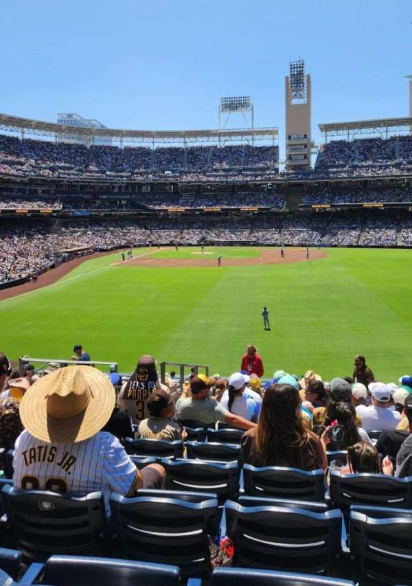 Petco Park, section: 133, row: 17, seat: 18