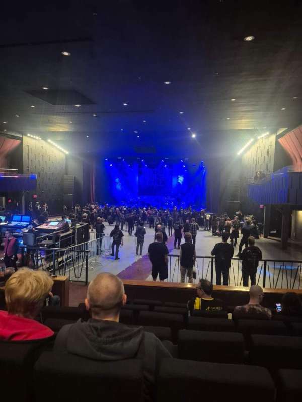 Queen Elizabeth Theatre, Toronto, section: Mezzanine R, row: GG, seat: 28
