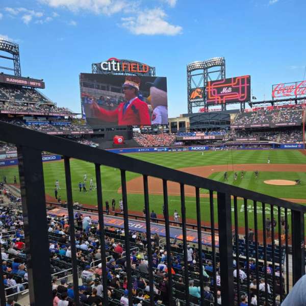 Citi Field, section: 120, row: 4, seat: 13