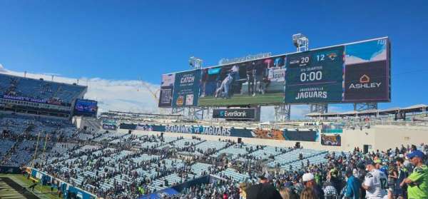 EverBank Stadium, section: 233, row: M, seat: 7