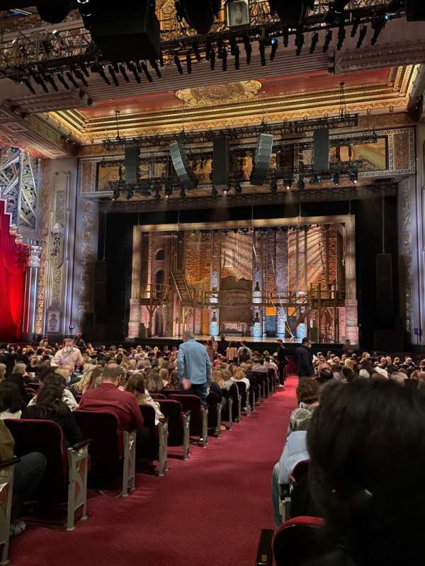 Hollywood Pantages Theatre, section: Orchestra RC, row: Z, seat: 201
