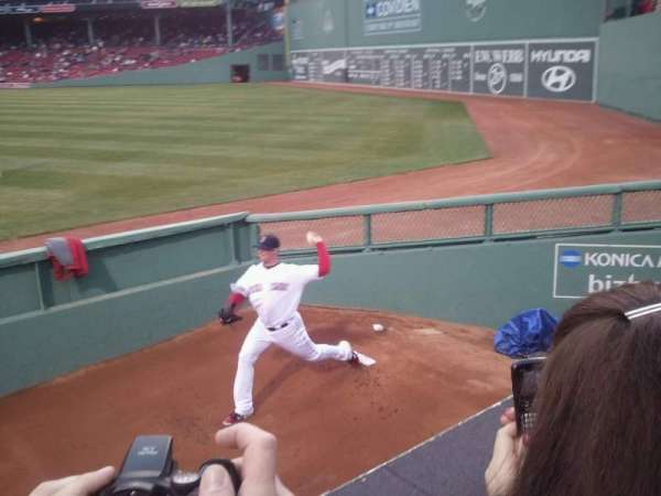 Fenway Park, section: Bleacher 40, row: 1, seat: 3