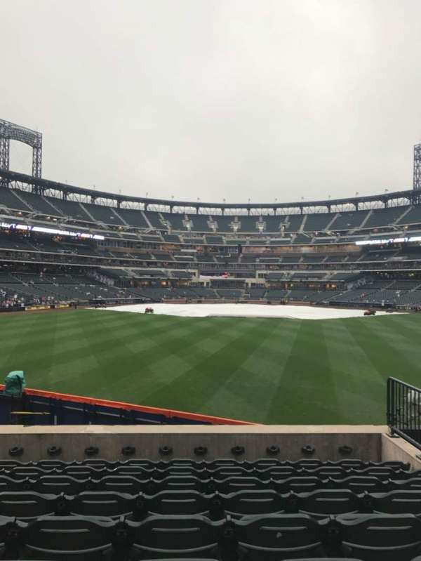 Citi Field, section: 140, row: 8, seat: 7