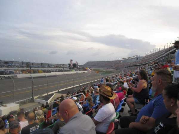 Daytona International Speedway, section: 115, row: 21, seat: 10