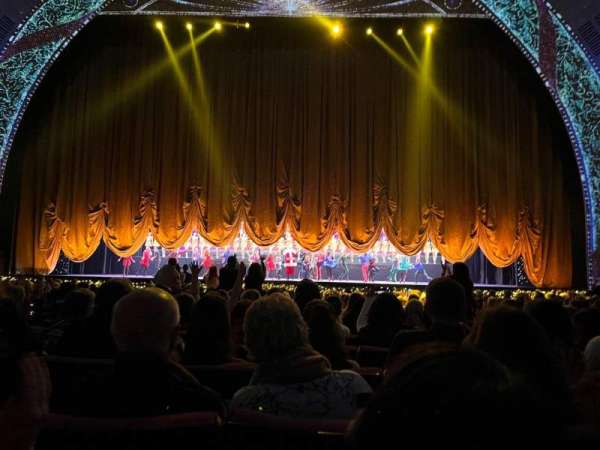 Radio City Music Hall, section: Orchestra 4, row: RR, seat: 404