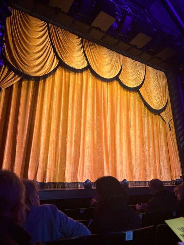 Trafalgar Theatre, section: Stalls, row: E, seat: 19