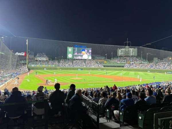 Wrigley Field, section: 220, row: 2, seat: 20