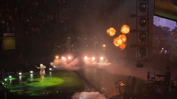 Madison Square Garden, section: 212, row: 2, seat: 3