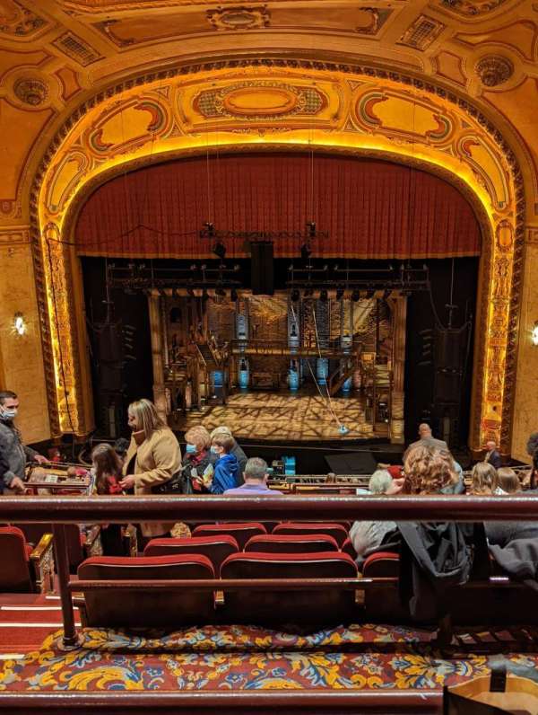 Shea's Buffalo, section: Balcony 3, row: Q, seat: 6