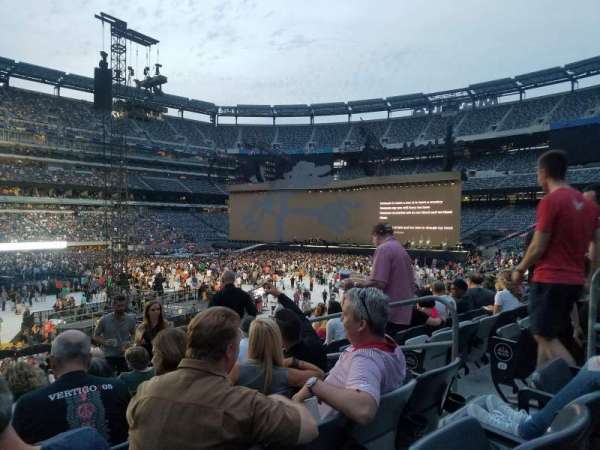 MetLife stadium, section: 117, row: 23, seat: 5