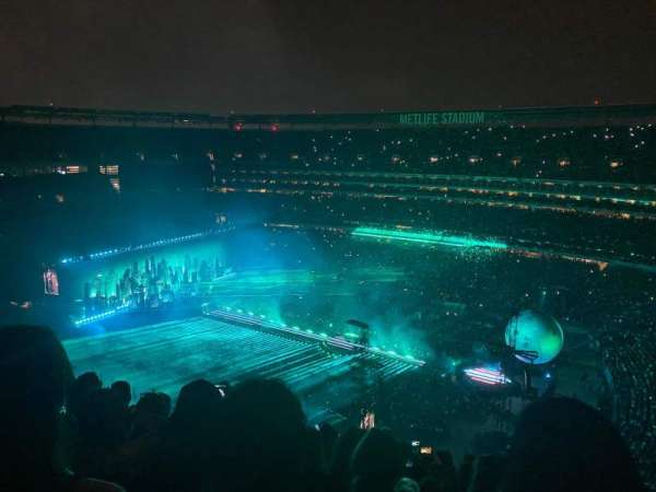 MetLife Stadium, section: 334, row: 16, seat: 17