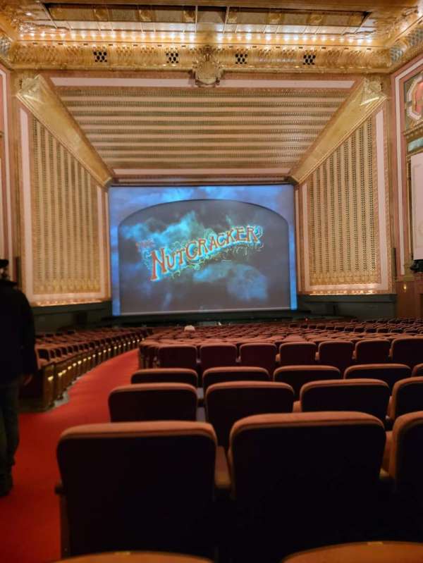 Lyric Opera of Chicago, section: 4, row: Ee, seat: 125