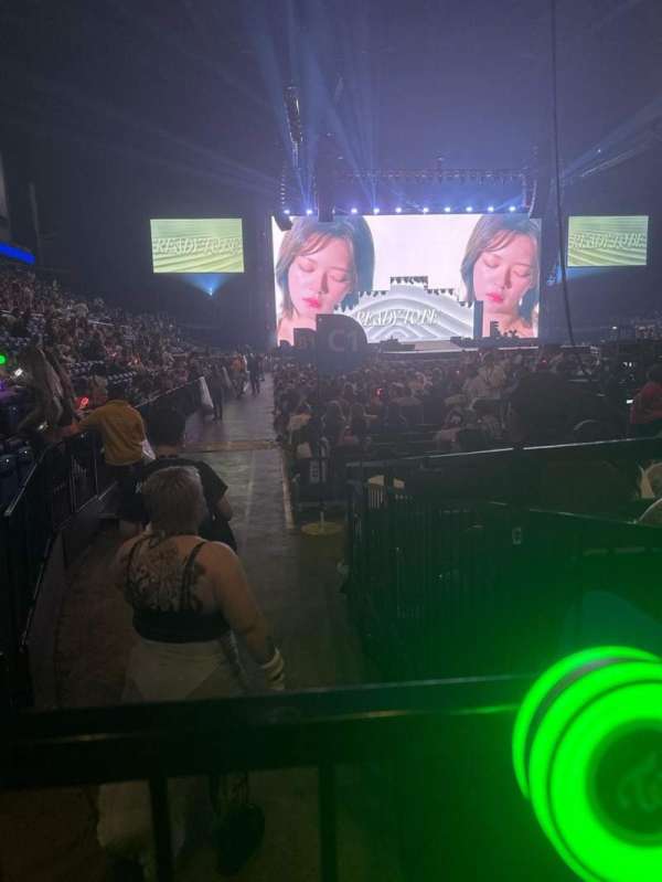 The O2, London, section: 106, row: AA, seat: 171