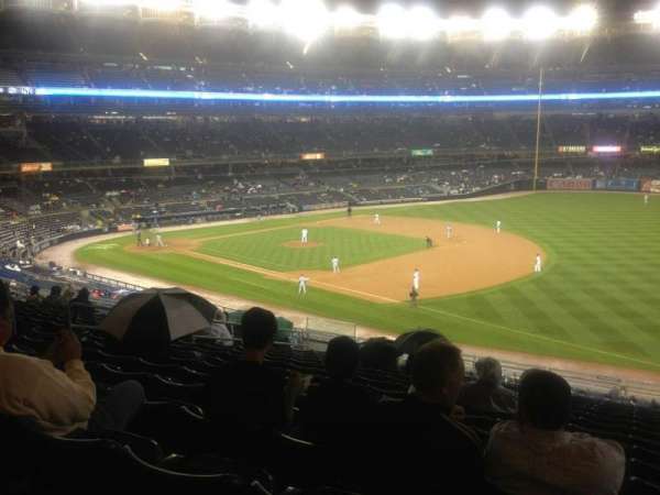 Yankee Stadium, section: 212, row: 16, seat: 10