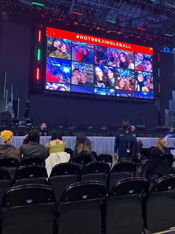 Capital One Arena, section: Floor 1, row: F, seat: 10