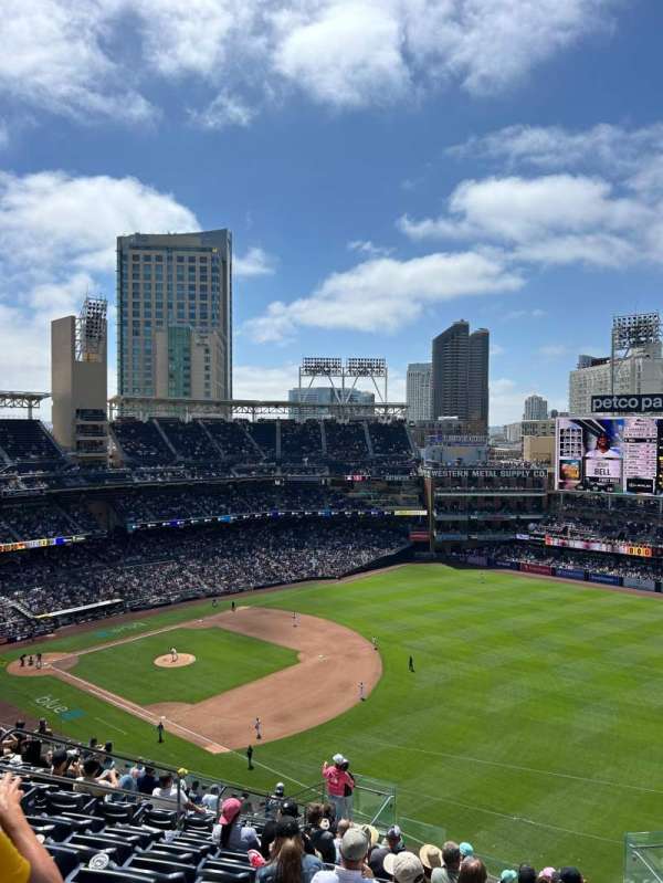 Petco Park, section: 321, row: 21, seat: 9