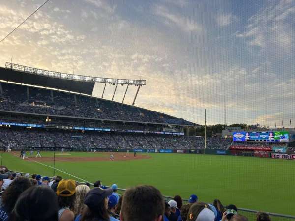 Kauffman Stadium, section: 145, row: M, seat: 7