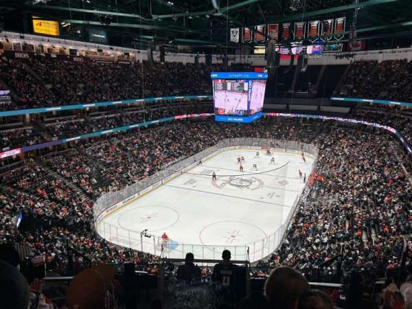 Honda Center, section: 420, row: K, seat: 6