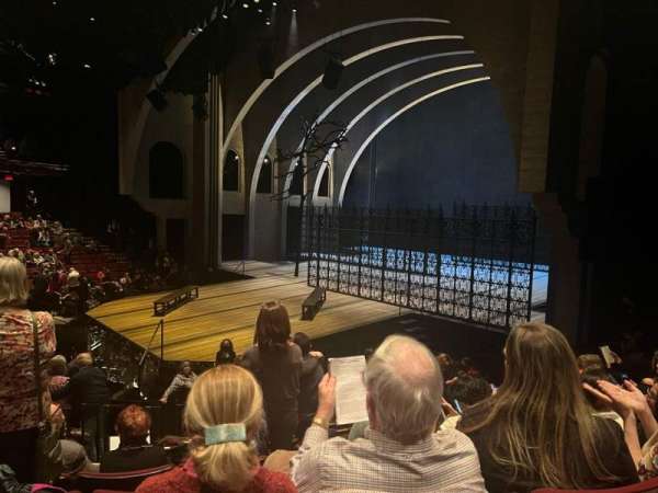 Vivian Beaumont Theater, section: Orchestra R, row: P, seat: 504