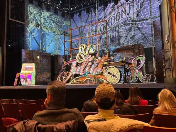 Stephen Sondheim Theatre, section: Orchestra R, row: F, seat: 6