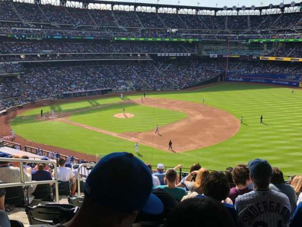Citi Field, section: 308, row: 9, seat: 5