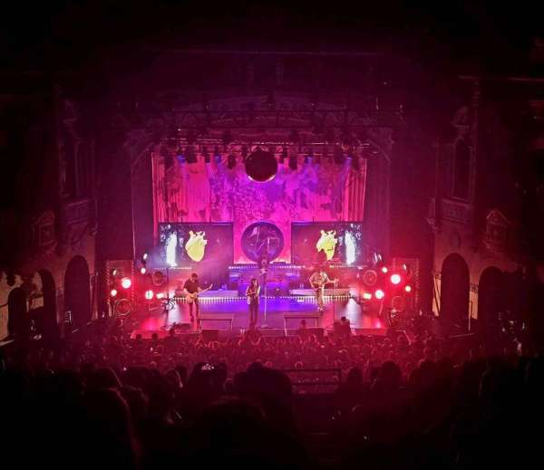 Uptown Theater, Kansas City, section: Balcony LC, row: Q, seat: 17