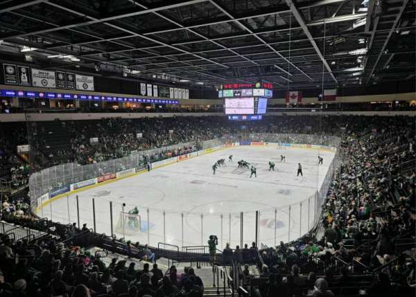 H-E-B Center at Cedar Park, section: 210B, row: S, seat: 32