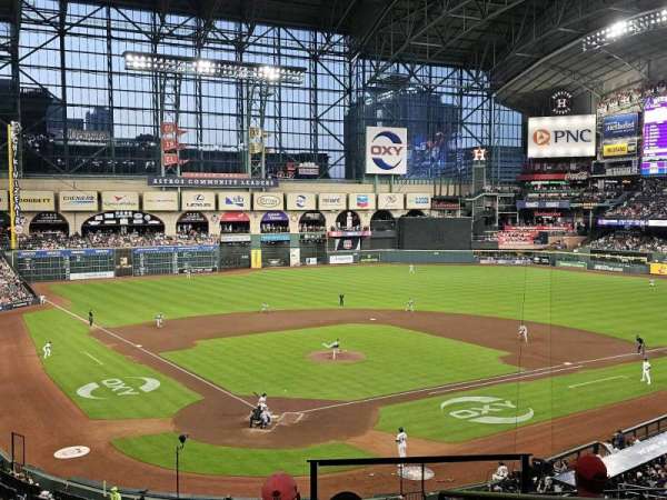 Daikin Park, section: 220, row: 6, seat: 15
