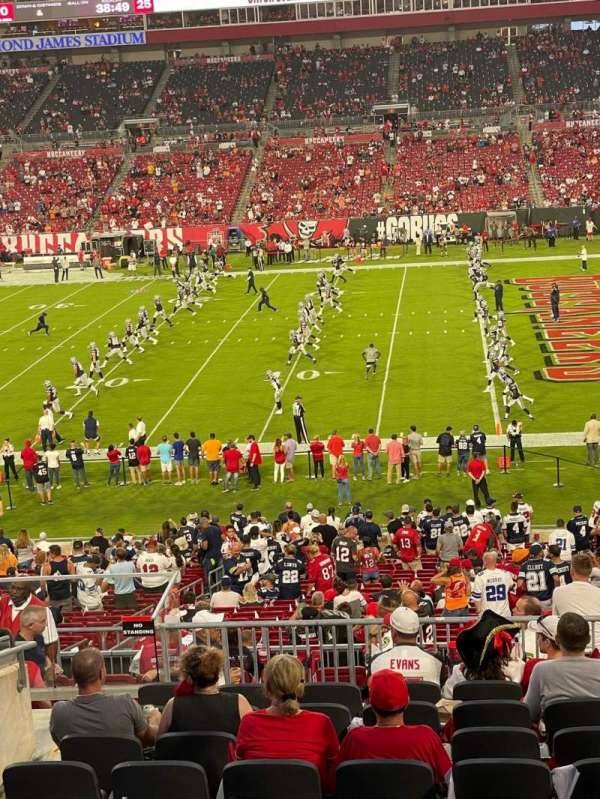 Raymond James Stadium, section: 239, row: M, seat: 9