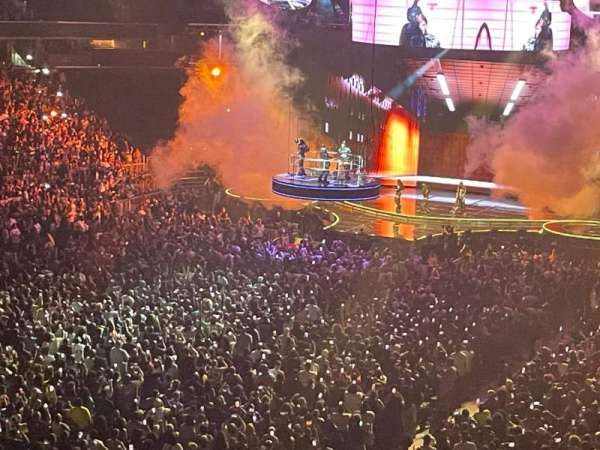 Capital One Arena, section: 210, row: F, seat: 3