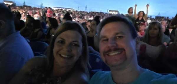 Hollywood Casino Amphitheatre, section: 206, row: OO, seat: 17