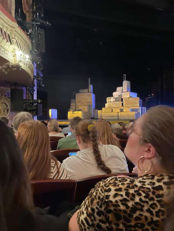 Criterion Theatre, section: Stalls, row: H, seat: 20