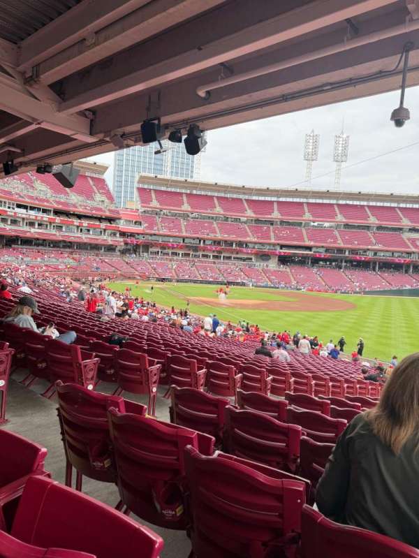 Great American Ball Park, section: 137, row: MM, seat: 14
