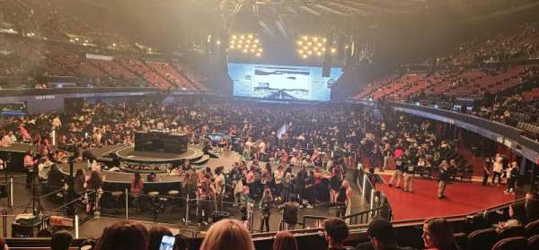 Kia Forum, section: 102, row: 6, seat: 4