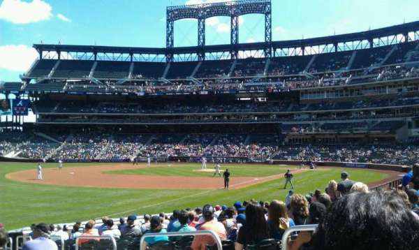 Citi Field, section: 128, row: 14, seat: 4