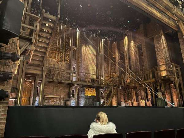 Victoria Palace Theatre, section: Stalls, row: D, seat: 37