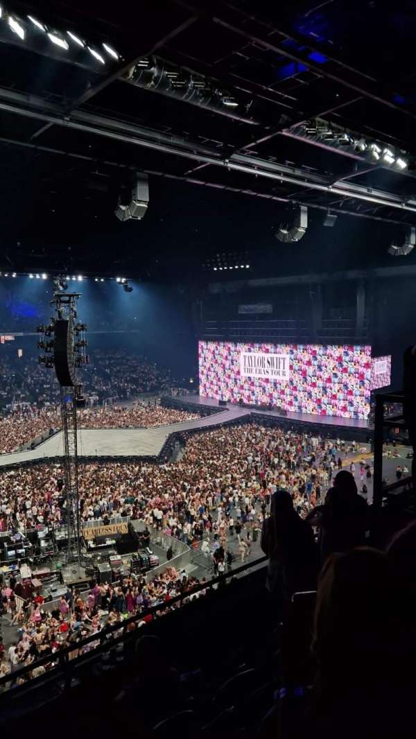 Paris La Défense Arena, section: 417, row: 45, seat: 5