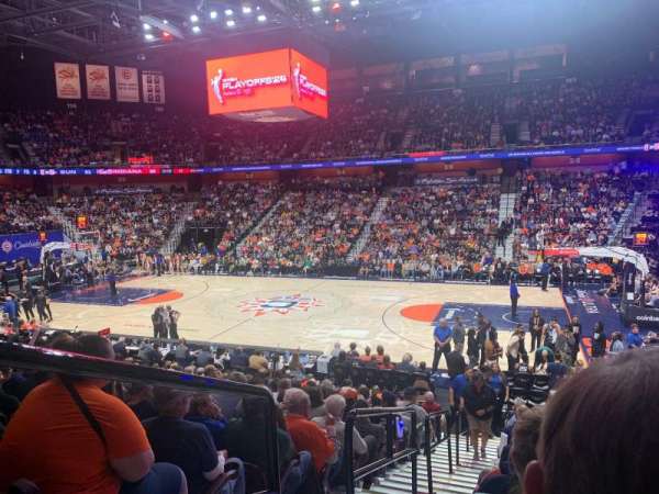 Mohegan Sun Arena, section: 14, row: R, seat: 19