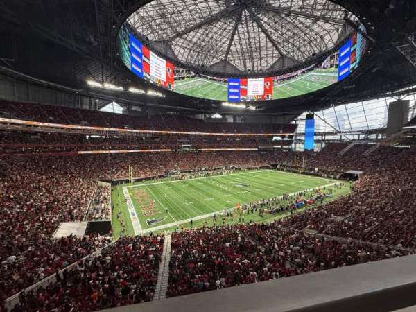 Mercedes-Benz Stadium, section: 217, row: 1, seat: 4