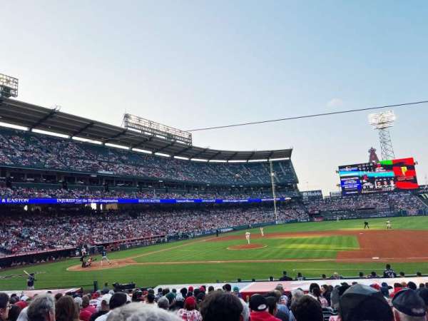 Angel Stadium, section: 125, row: T, seat: 1