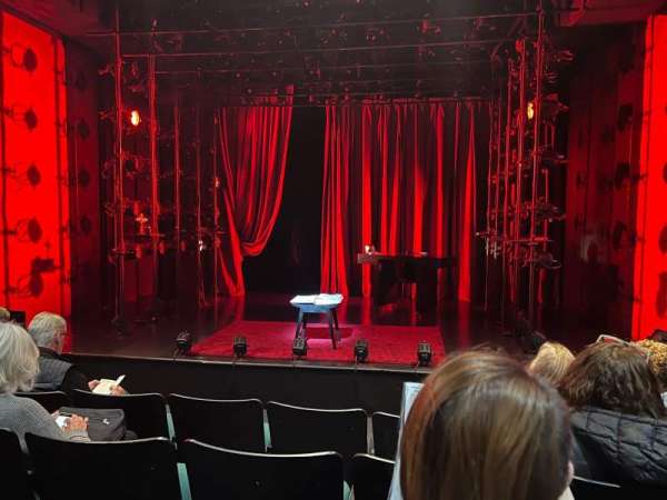 DR2 Theatre, section: Orchestra, row: D, seat: 3