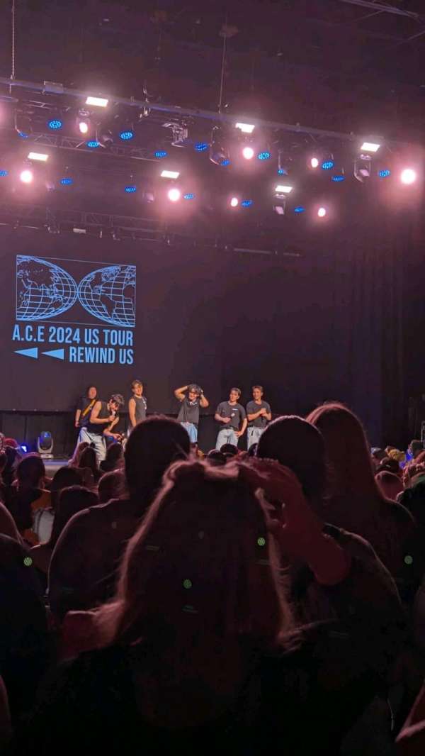 The Plaza Live, section: 1, row: R, seat: 8
